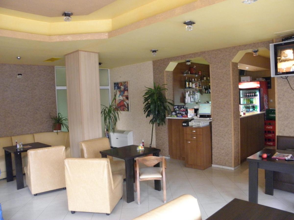Hotel Pilevski Blagoevgrad Kültér fotó