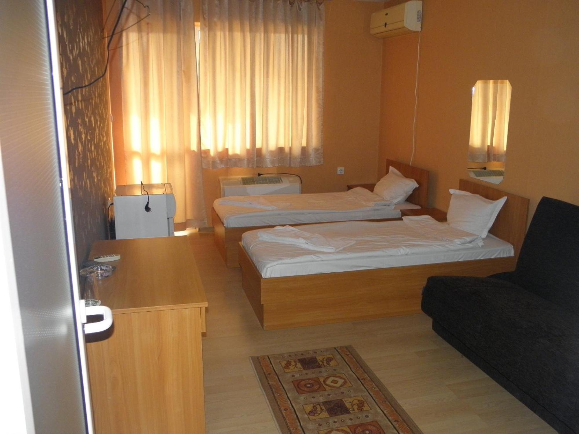 Hotel Pilevski Blagoevgrad Kültér fotó